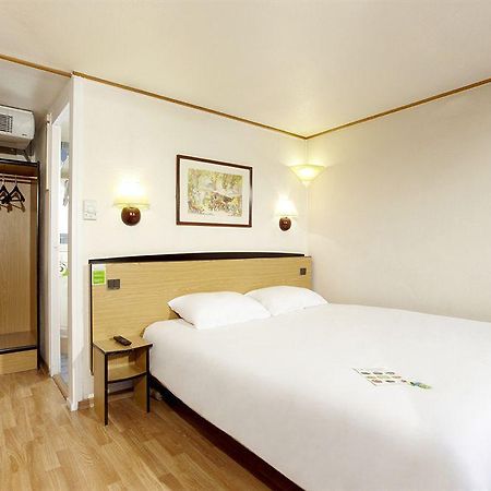Campanile Hotel Mayenne Pokój zdjęcie