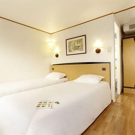 Campanile Hotel Mayenne Pokój zdjęcie