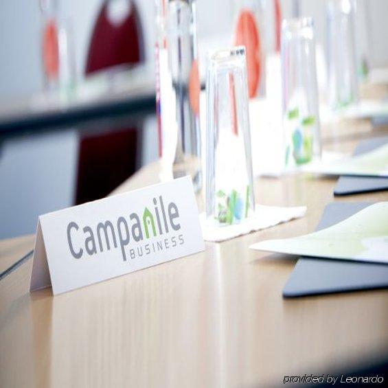 Campanile Hotel Mayenne Zewnętrze zdjęcie